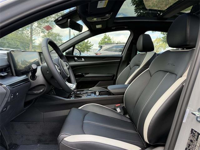 new 2026 Kia K5 car, priced at $29,856