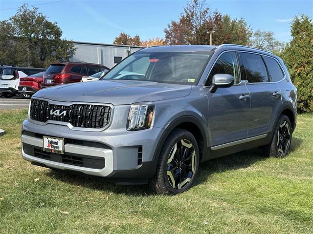 new 2025 Kia Telluride car, priced at $42,975