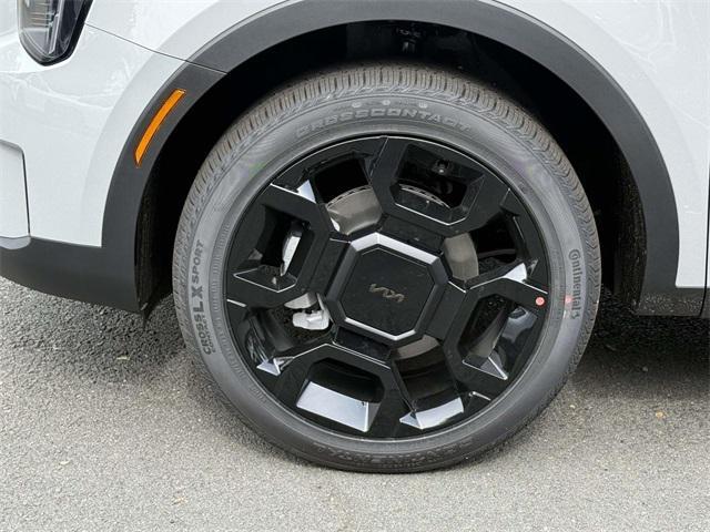 new 2026 Kia Sorento car, priced at $42,795