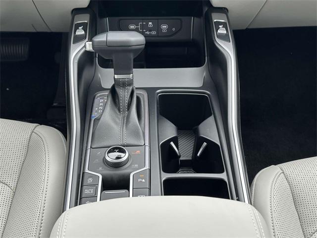 new 2025 Kia Sorento car, priced at $41,218