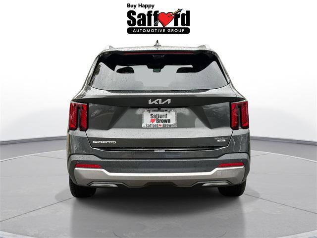 new 2025 Kia Sorento Hybrid car, priced at $44,030
