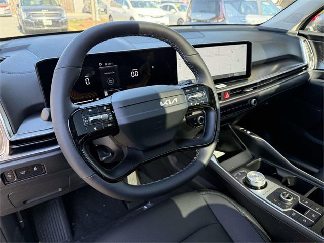 new 2026 Kia Sorento Hybrid car, priced at $42,975