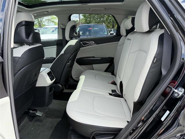 new 2026 Kia Sportage car, priced at $33,065