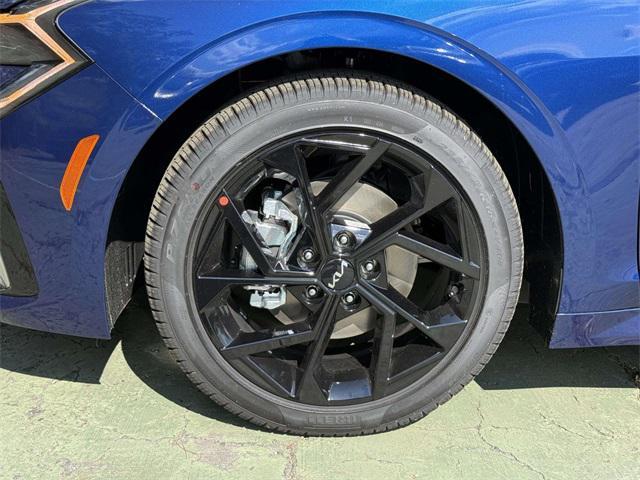 new 2026 Kia K5 car, priced at $30,062