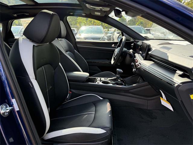 new 2026 Kia K5 car, priced at $30,062