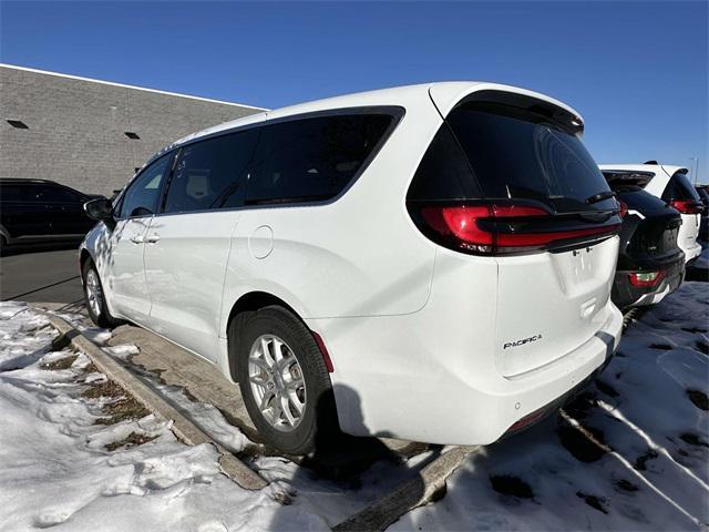 used 2023 Chrysler Pacifica car, priced at $23,249