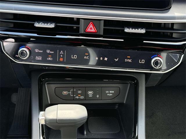 new 2025 Kia K5 car, priced at $30,617