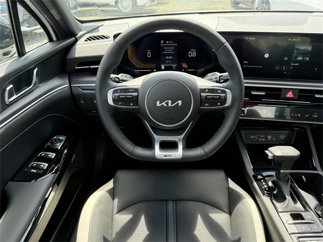 new 2025 Kia K5 car, priced at $30,617