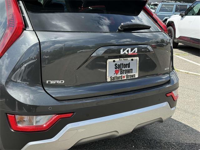 new 2025 Kia Niro Plug-In Hybrid car, priced at $34,257