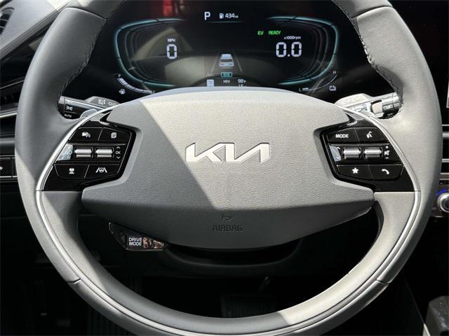 new 2025 Kia Niro Plug-In Hybrid car, priced at $34,257