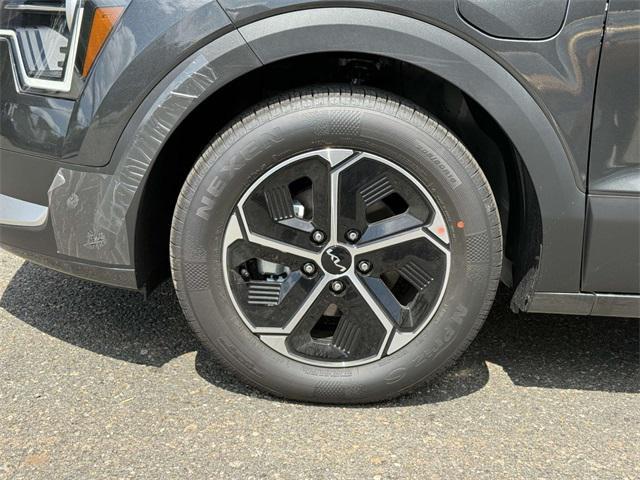 new 2025 Kia Niro Plug-In Hybrid car, priced at $34,257