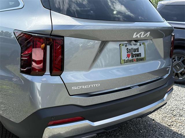 new 2025 Kia Sorento Hybrid car, priced at $40,105
