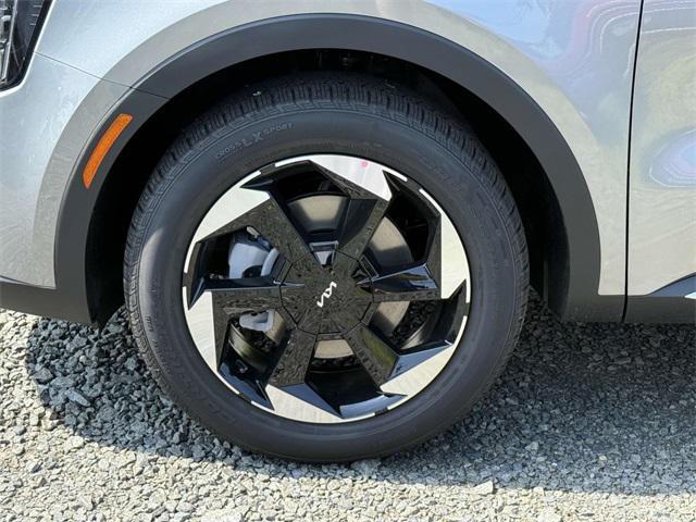 new 2025 Kia Sorento Hybrid car, priced at $40,105