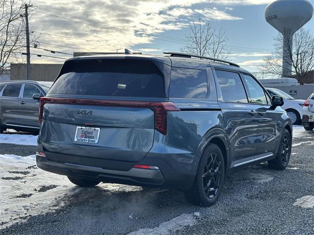 new 2025 Kia Carnival car, priced at $49,062