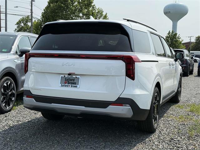 new 2025 Kia Carnival car, priced at $40,195