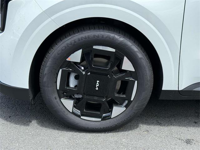 new 2026 Kia Carnival car, priced at $42,502