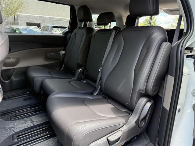 new 2026 Kia Carnival car, priced at $42,502