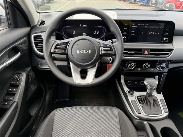 new 2026 Kia Seltos car, priced at $24,357
