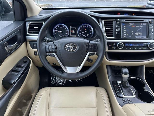 used 2017 Toyota Highlander car, priced at $19,310