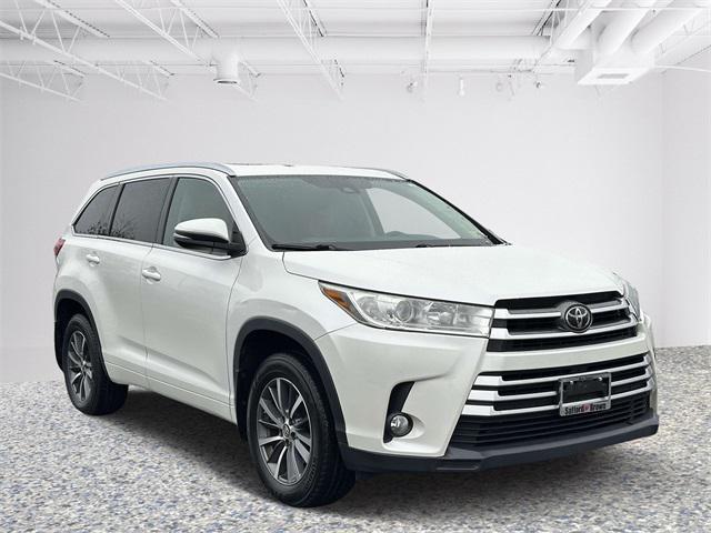 used 2017 Toyota Highlander car, priced at $19,310