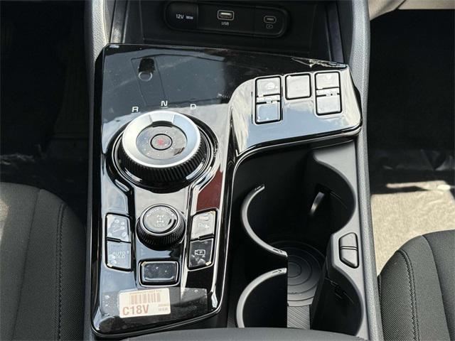 new 2025 Kia Sportage Hybrid car, priced at $31,045