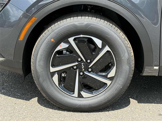 new 2025 Kia Sportage Hybrid car, priced at $31,025
