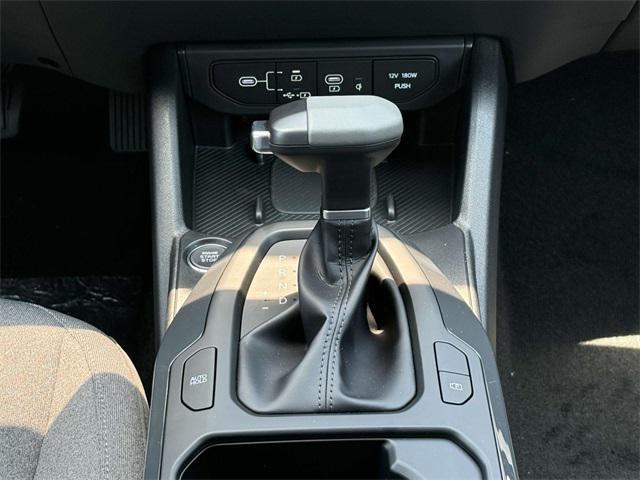 new 2025 Kia K4 car, priced at $24,073