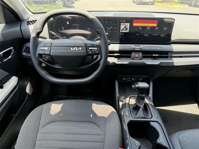 new 2025 Kia K4 car, priced at $24,073