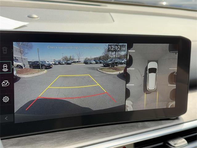 new 2025 Kia Sorento car, priced at $42,898