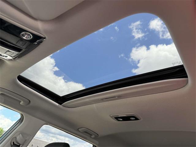 new 2025 Kia Seltos car, priced at $29,355