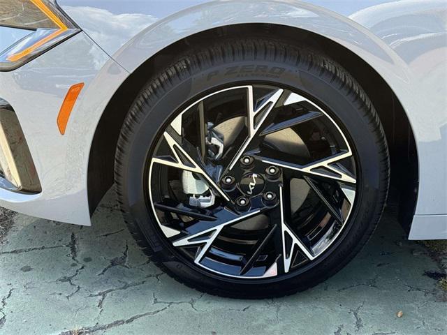 new 2026 Kia K5 car, priced at $28,408
