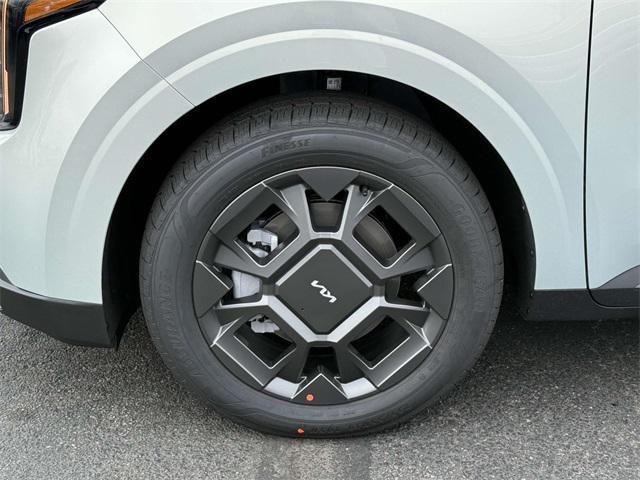 new 2026 Kia Carnival Hybrid car, priced at $42,570