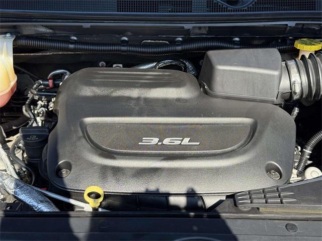 used 2017 Chrysler Pacifica car, priced at $13,000