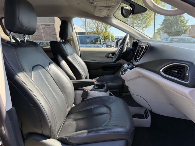 used 2017 Chrysler Pacifica car, priced at $13,000