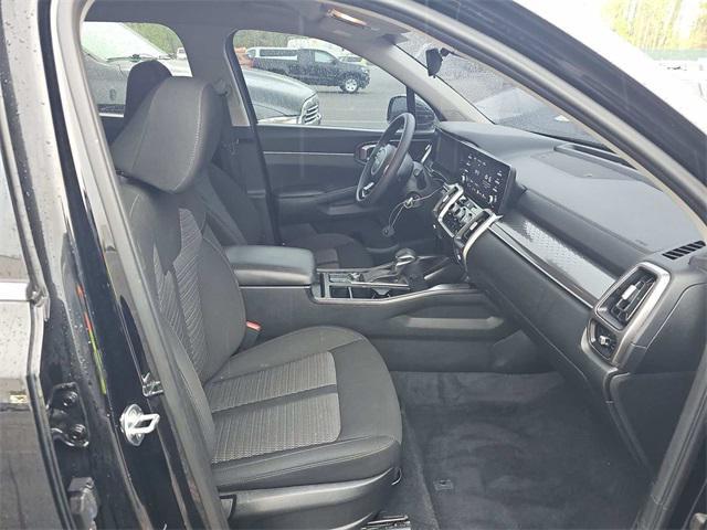 used 2023 Kia Sorento car, priced at $25,646
