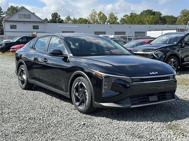 new 2025 Kia K4 car, priced at $25,320