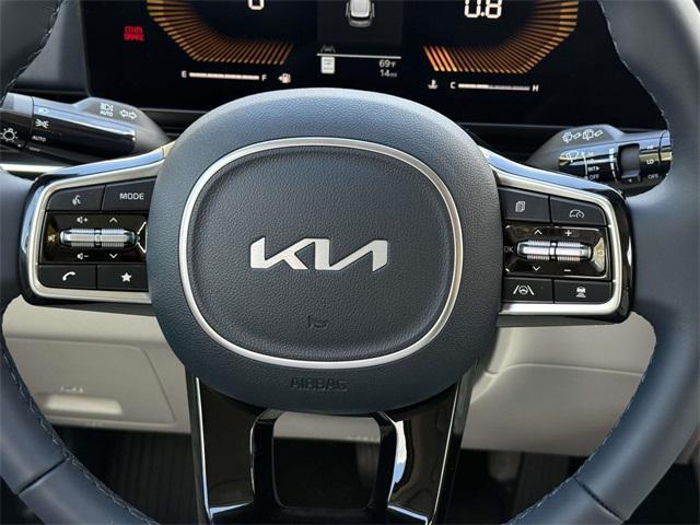 new 2026 Kia Carnival car, priced at $40,292