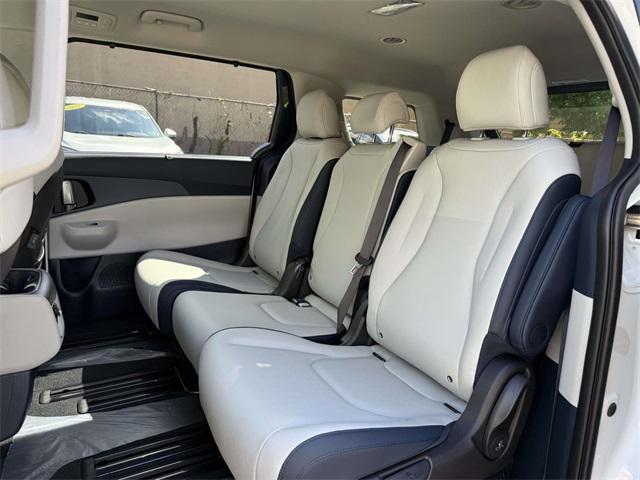 new 2026 Kia Carnival car, priced at $40,292