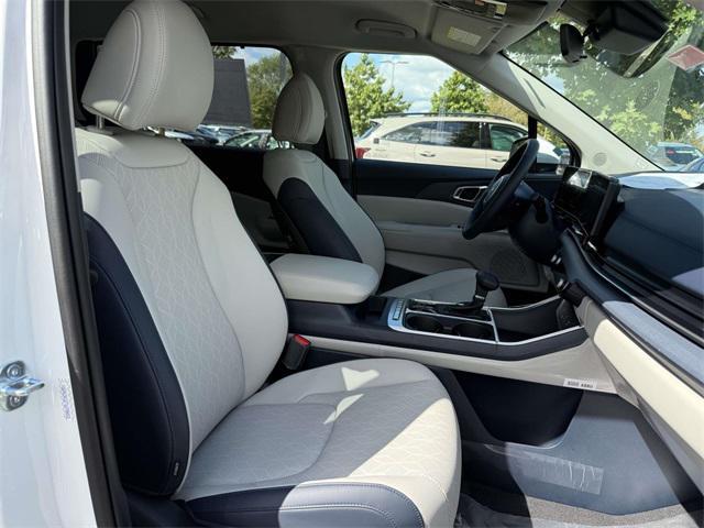 new 2026 Kia Carnival car, priced at $40,292