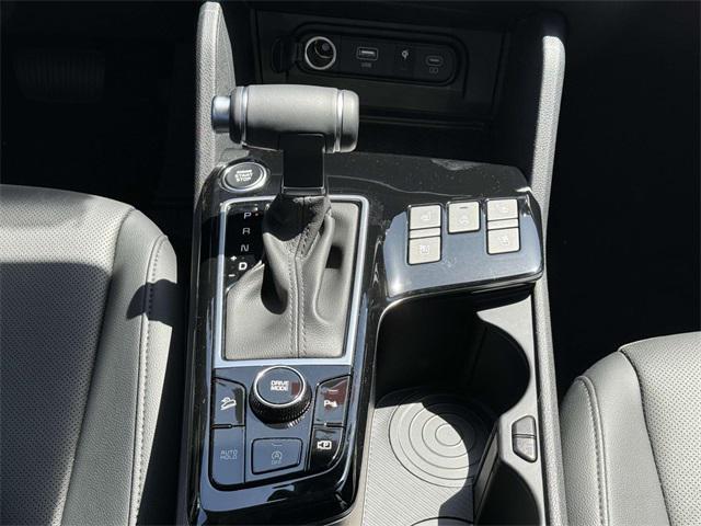 new 2025 Kia Sportage car, priced at $34,810