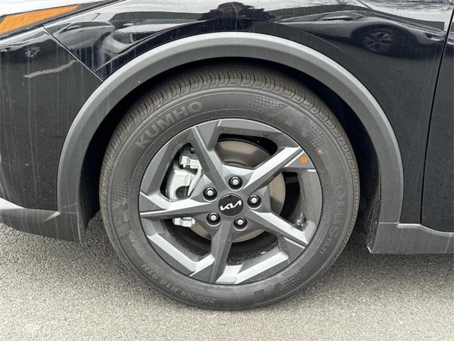 new 2025 Kia K4 car, priced at $23,392