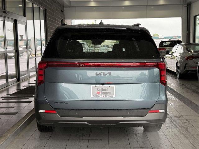 new 2025 Kia Carnival car, priced at $46,800
