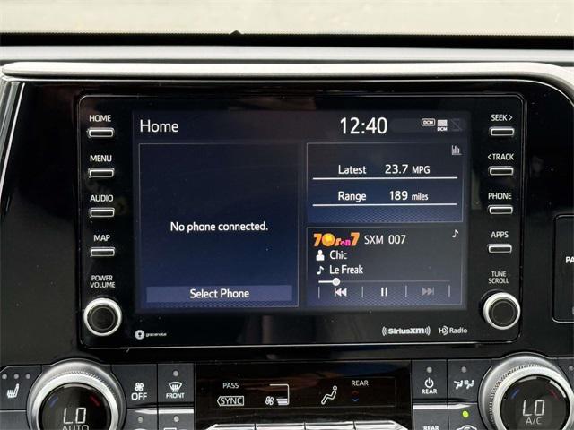 used 2022 Toyota Highlander car, priced at $29,017