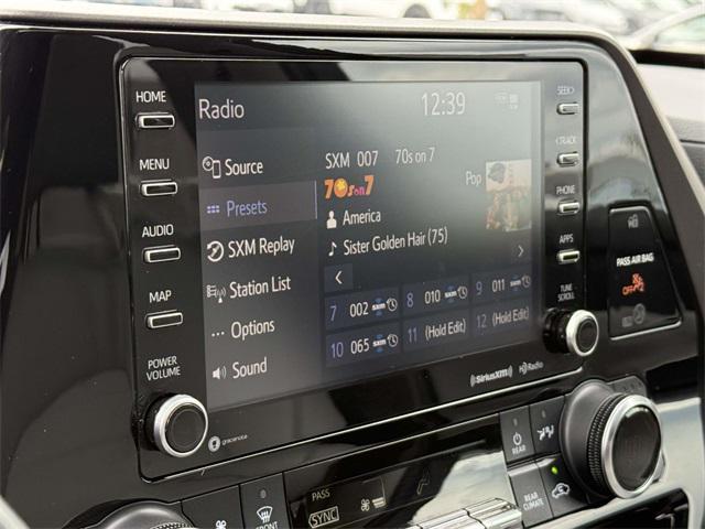 used 2022 Toyota Highlander car, priced at $29,017