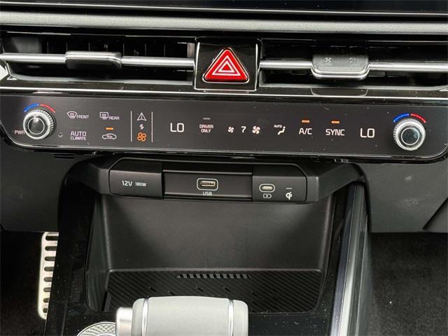new 2025 Kia Niro car, priced at $32,055
