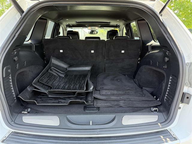 used 2018 Jeep Grand Cherokee car, priced at $20,697