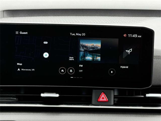 new 2025 Kia Carnival Hybrid car, priced at $47,765
