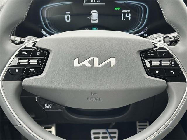 new 2025 Kia Niro car, priced at $31,974