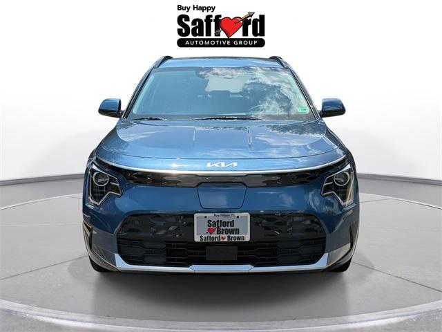new 2025 Kia Niro EV car, priced at $40,262