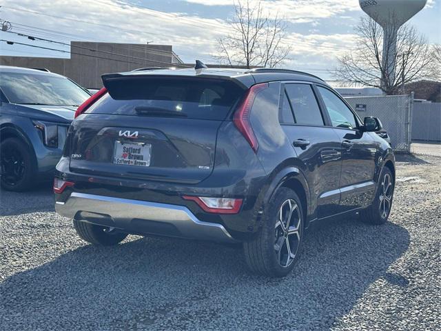 new 2025 Kia Niro car, priced at $30,017